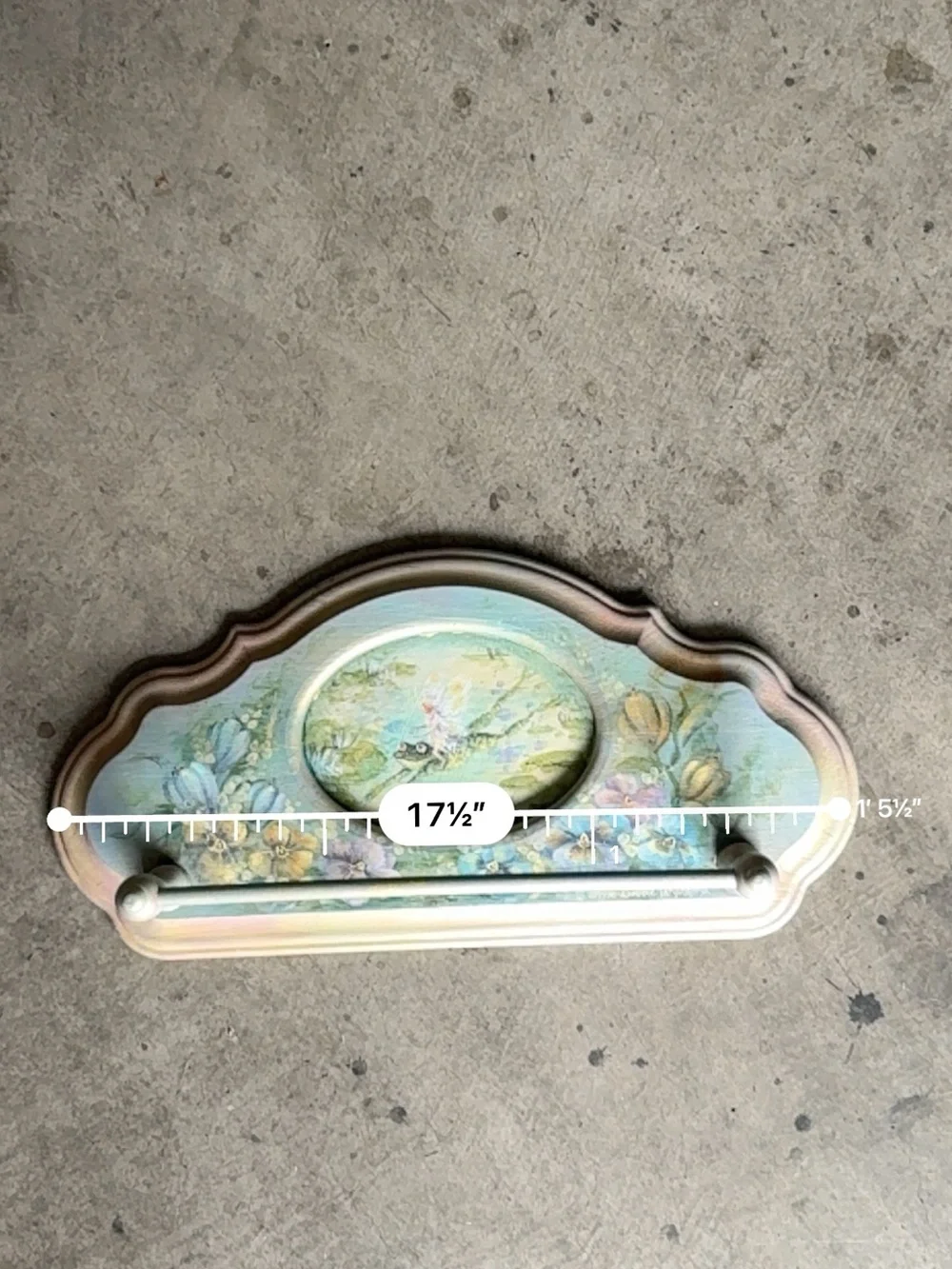 Bobbie Takashima Signed Hand Painted Wooden Paper Towel Holder 1996 Floral